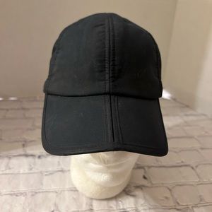 WIGENS SWEDISH AB OSCAR WIGEN MENS BLACK FOLDABLE CAP